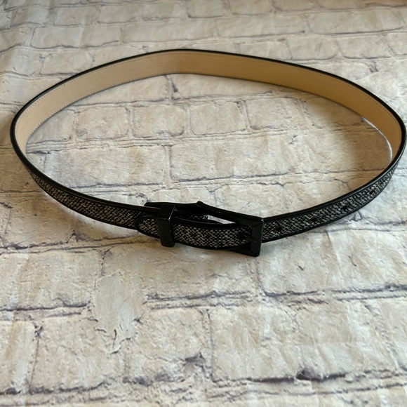 TALBOTS MADE IN ITALY WOMENS HERRINGBONE TWEED LIKE LEATHER BELT SIZE MEDUIM - Picture 6 of 11